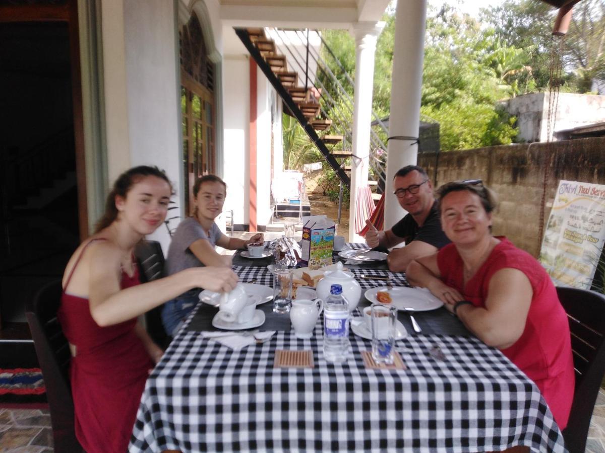 Janu Homestay Tangalle Zewnętrze zdjęcie
